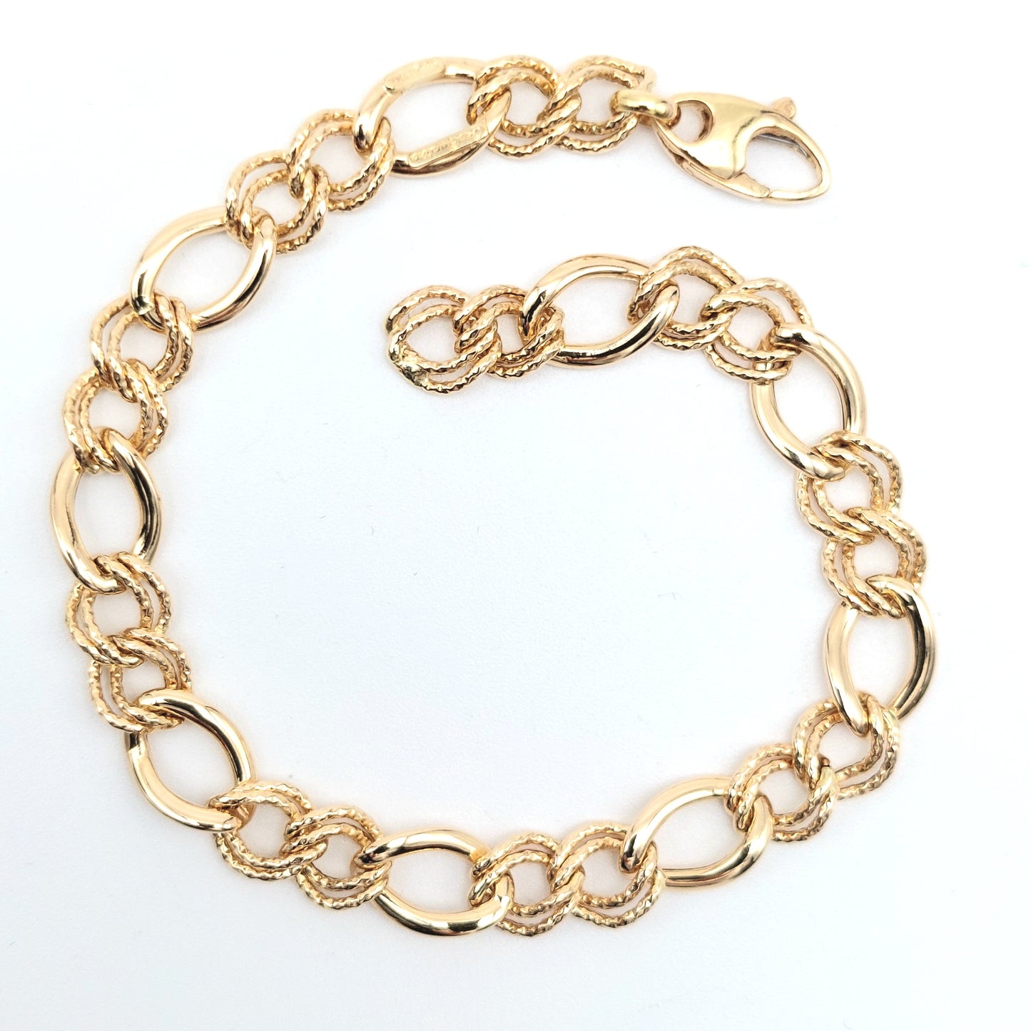 Bracciale a catena da donna in oro giallo 18 KT. BR-D-ORO054.